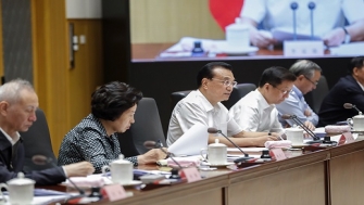 李克強(qiáng)：面對(duì)新的困難挑戰(zhàn)，仍然要靠改革開(kāi)放破解難題